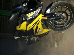 YAMAHA R15 V3